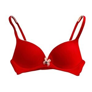 Red Victoria’s Secret No Wire Bra